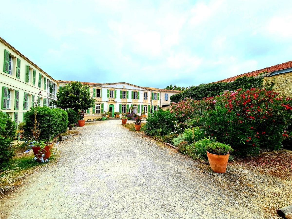 Appartement 91 Palais Des Gouverneurs Saint-Martin-de-Re ภายนอก รูปภาพ