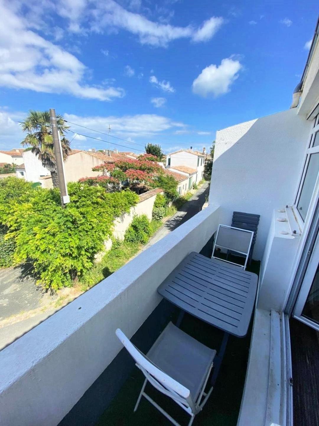 Appartement 91 Palais Des Gouverneurs Saint-Martin-de-Re ภายนอก รูปภาพ