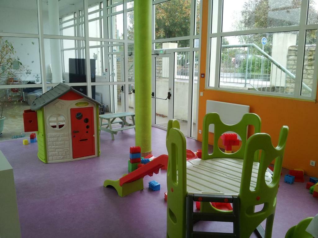 Appartement 91 Palais Des Gouverneurs Saint-Martin-de-Re ภายนอก รูปภาพ